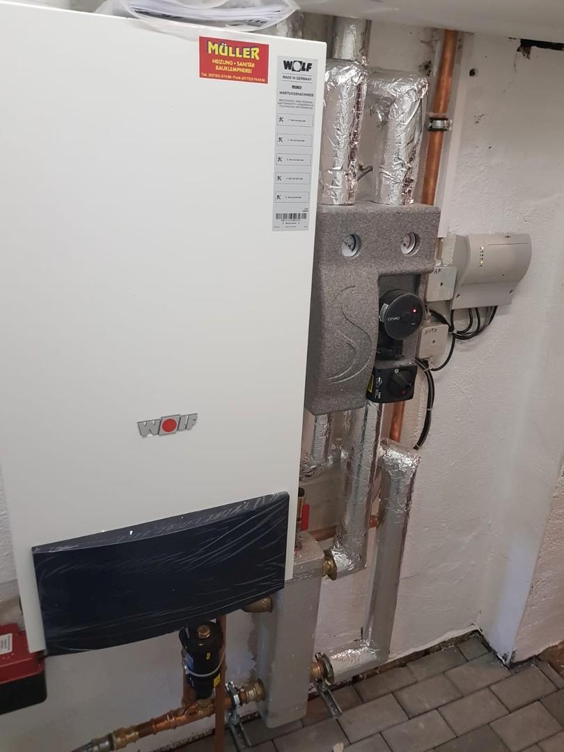 Neuwertige Gas-Brennwerttherme