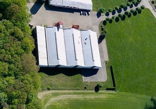 Hallen, Büro, Wohnen