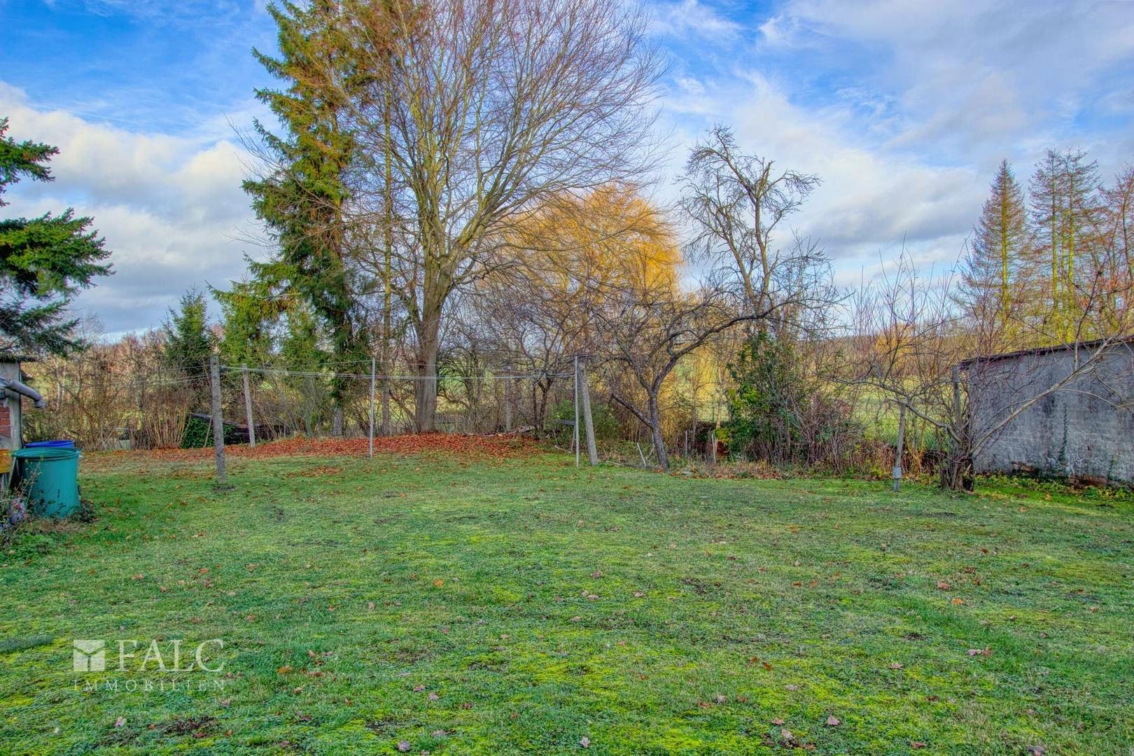 Hof- und Gartenfläche Wäscheplatz