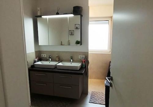 Duschbad im OG mit Fenster