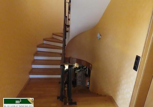 Gewendelter Treppenaufgang
