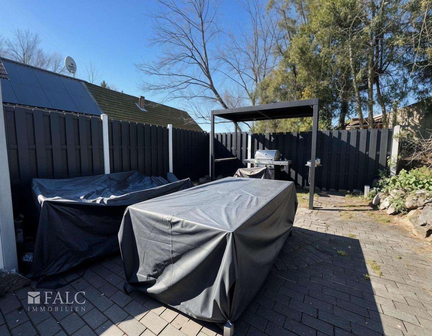 Terasse - (KI generiert)