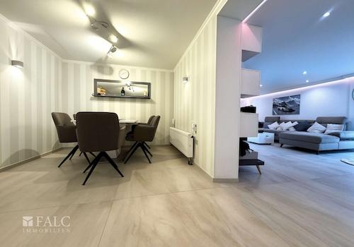 Essbereich + Wohnzimmer - (KI generiert)