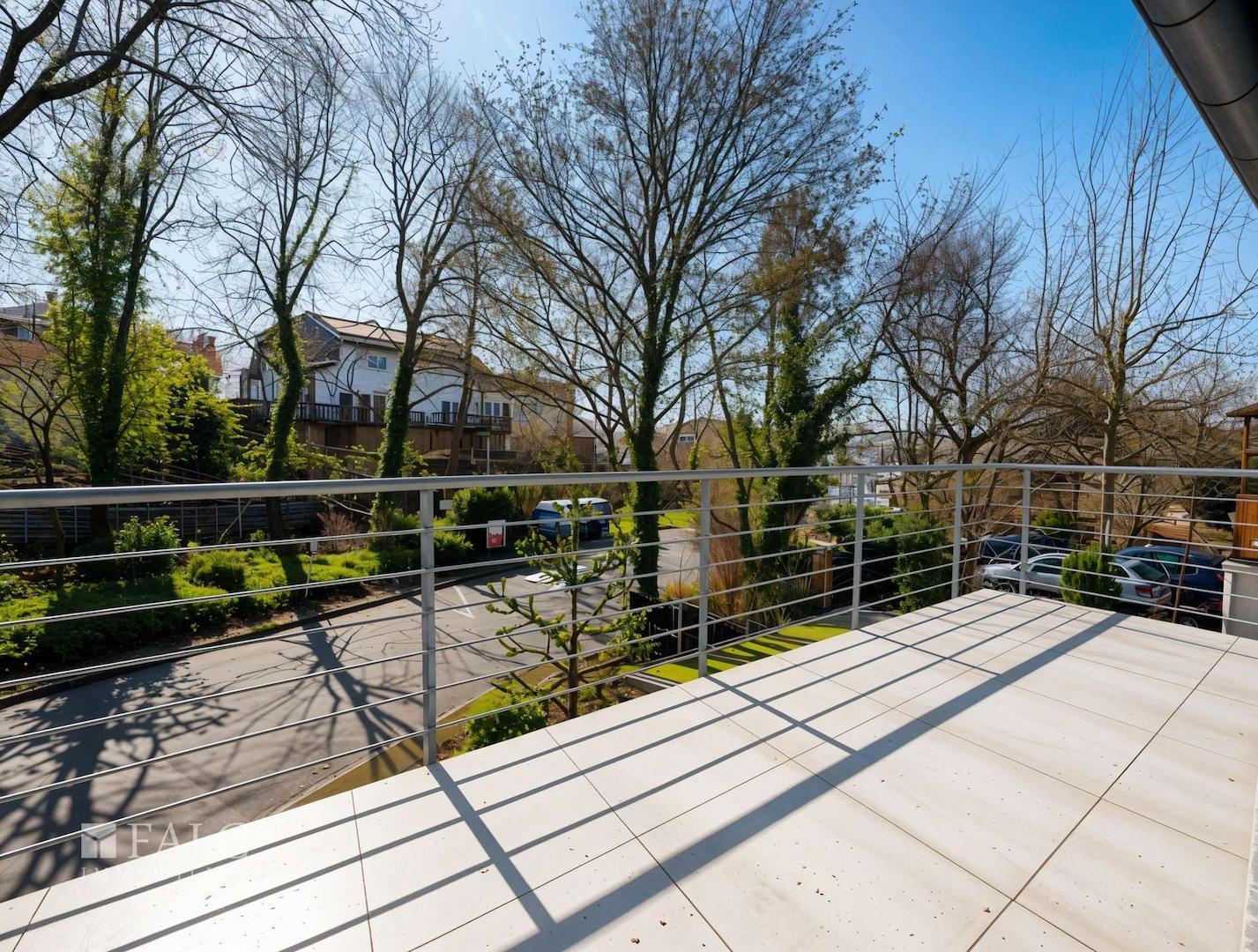 Balkon - (KI generiert)