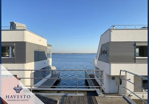 Blick in Richtung Wasser