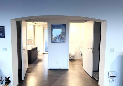 Masterbad und Gäste-WC