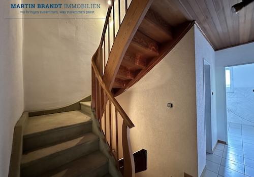 Treppenaufgang (Haus 1)