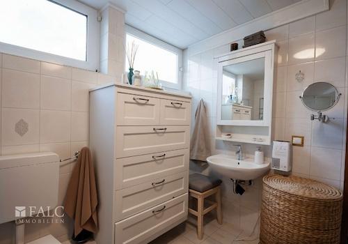 Bad - (KI generiert)