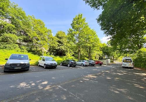 Stellplätze für Mitarbeiter & Kunden