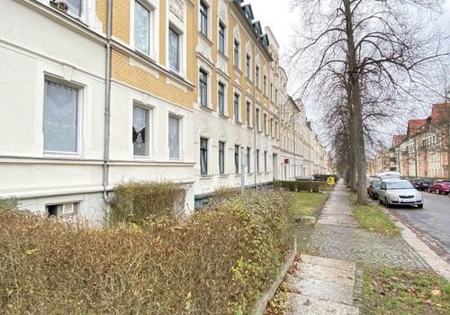 Straße vor dem Haus