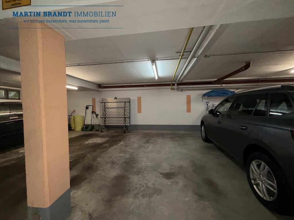 Tiefgaragenplatz