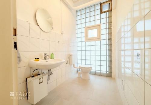 Badezimmer - (KI generiert)