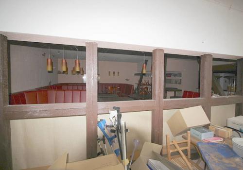 Blick vom Wintergarten auf ehem. Restaurantbereich