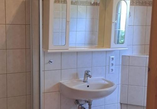 Einliegerwohnung Badezimmer