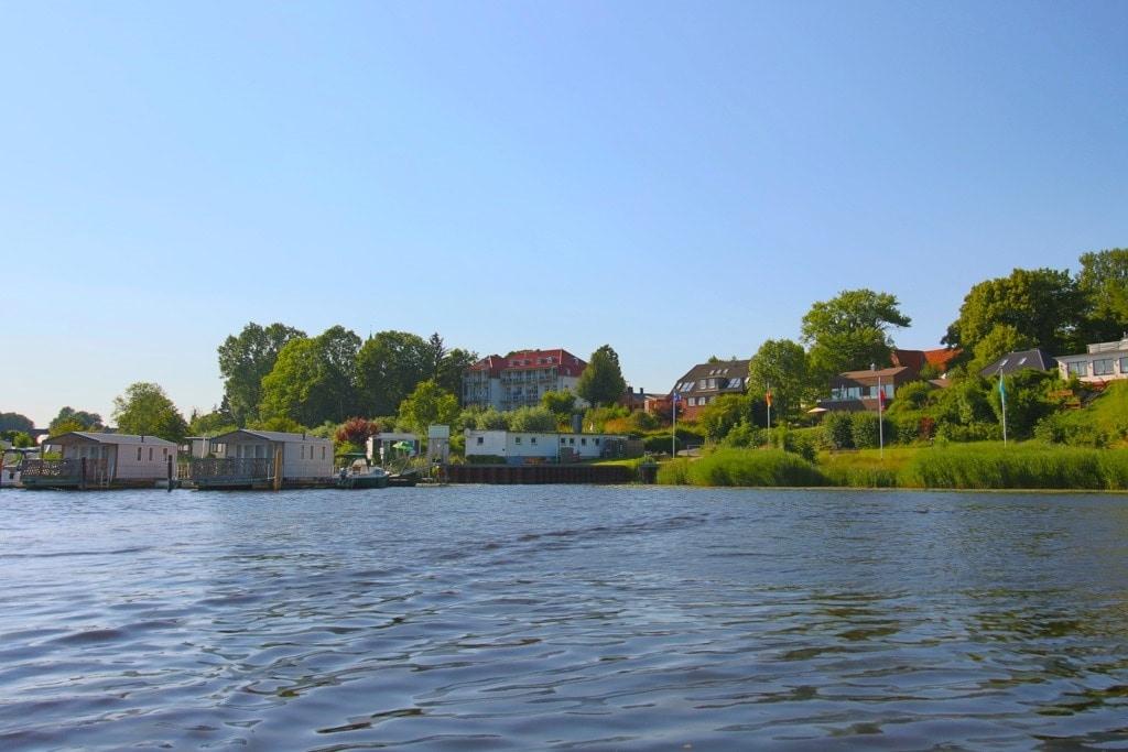 Blick von der Eider auf Stapel
