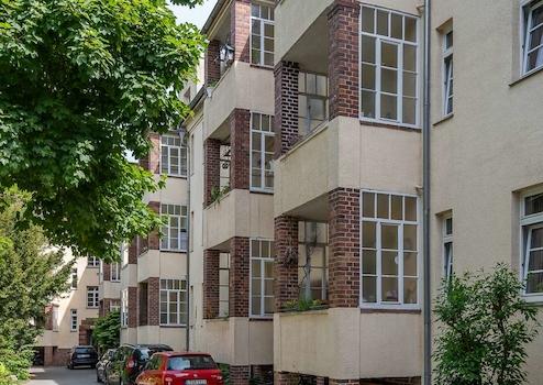 Property thumbnail 9