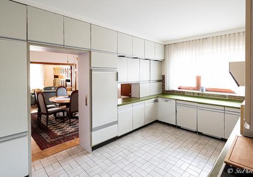 1OG_Küche_Esszimmer_Durchgang