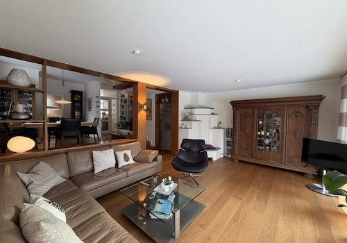 Blick Richtung Esszimmer