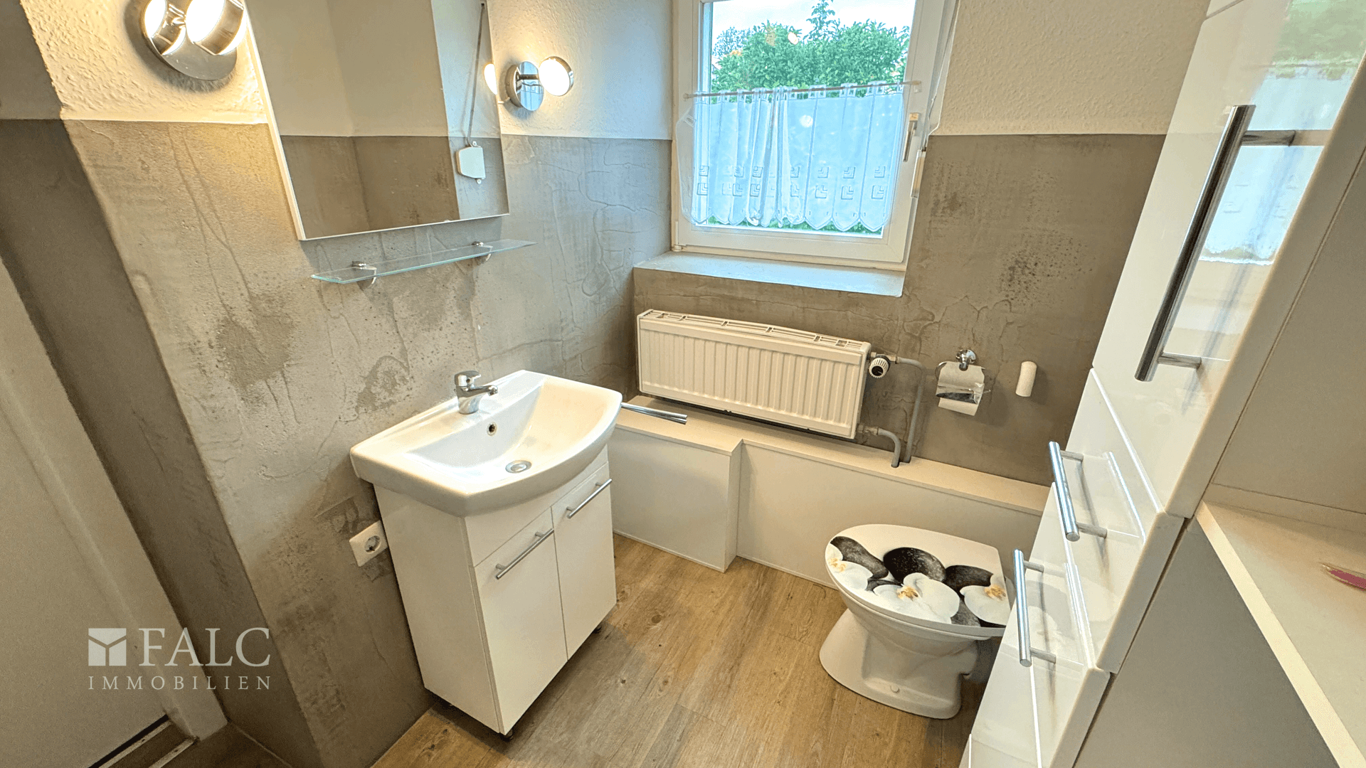 Badezimmer Erdgeschoss