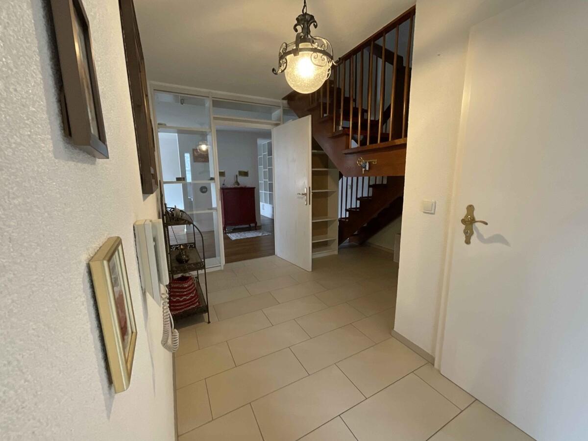 1 DG_Flur_www.villingen.immobilien