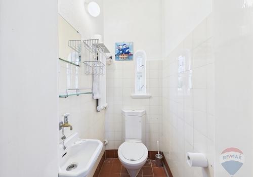 Gäste-WC im Erdgeschoss