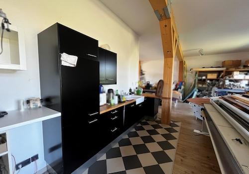 Küchenzeile im Gewerberaum