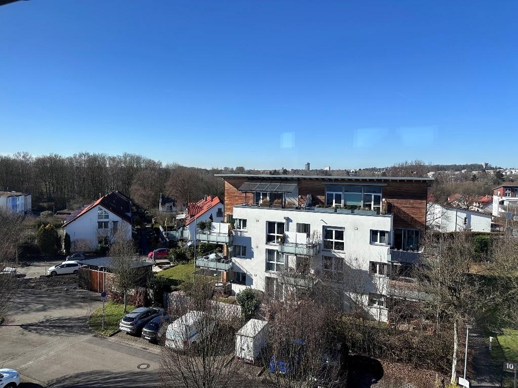 Wohnen mit Blick aus dem Fenster