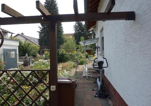 Kellerabgang, Garagentür