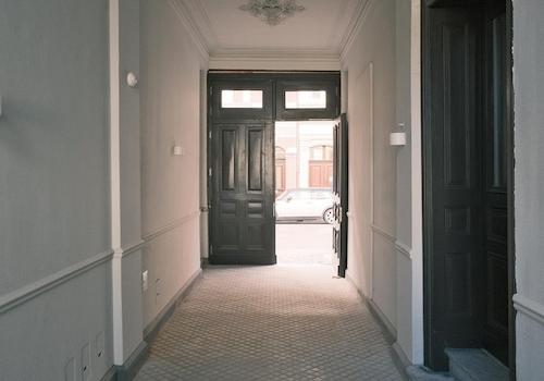 Durchfahrt Blick zur Straße