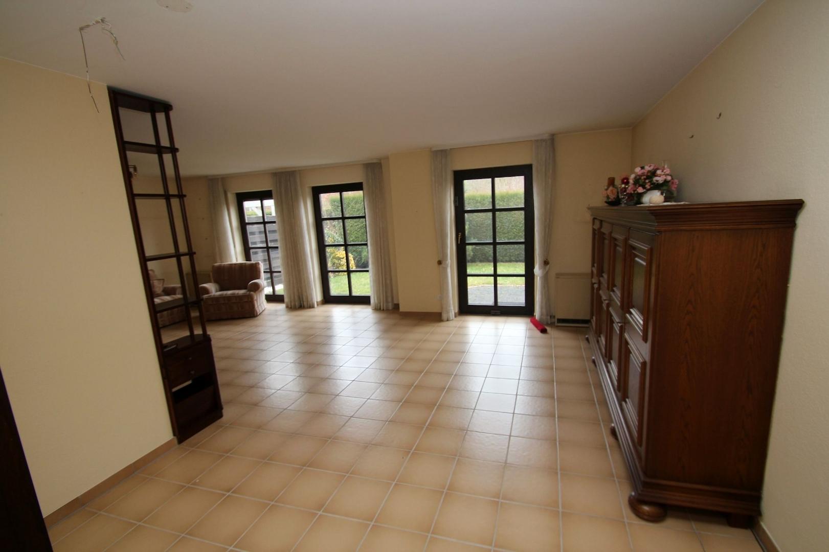 04 EG Wohnzimmer (1)