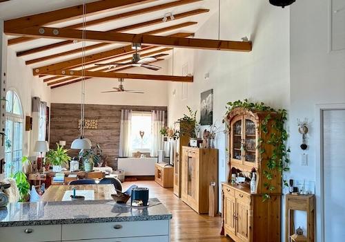 Wohn- und Essbereich