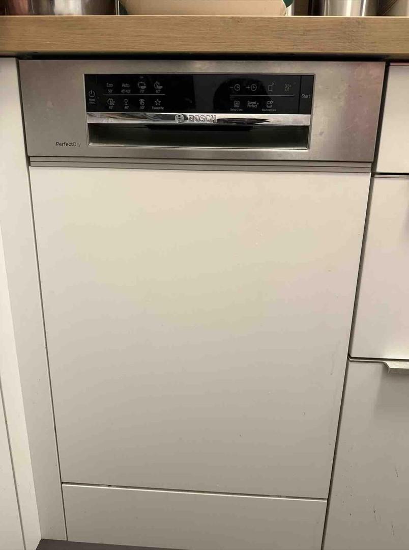 Modern Fitted Kitchen