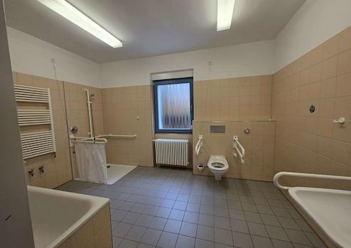 Zentral gelegen - Bauhausstyle Bungalow - mit herrlichem Garten – Friesack Brandenburg, de – Vorschaubild 11