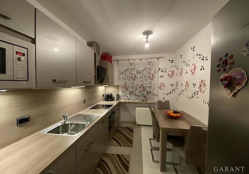 Küche (Einbauküche)