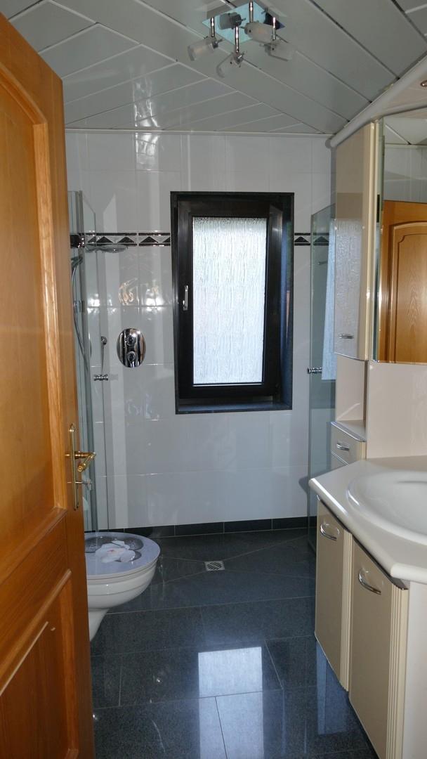EG: Badezimmer