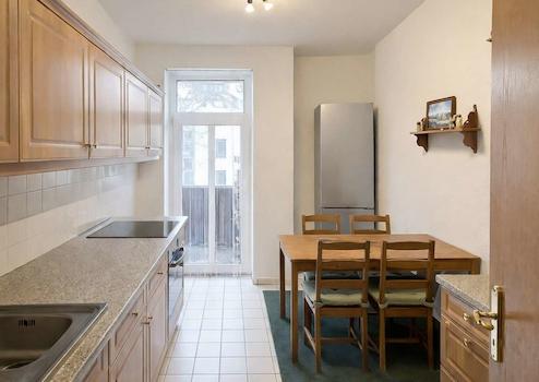 Property thumbnail 6