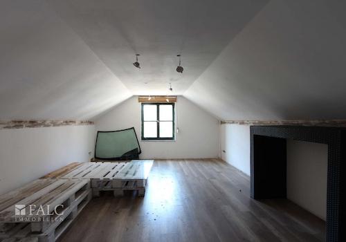 Speicher oberhalb Garage