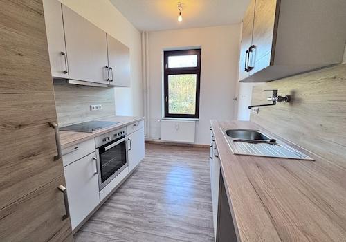 Küche mit Einbauküche