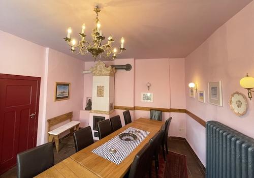 Wohnküche mit Kaminofen