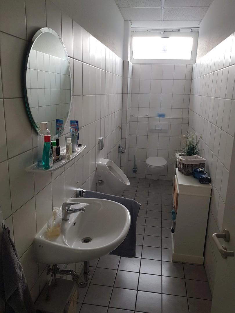 Raum 1. WC