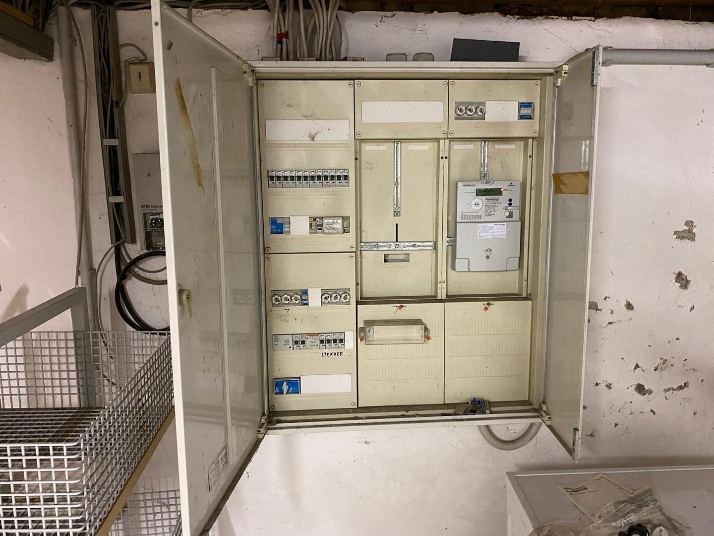 Elektroverteilung Keller