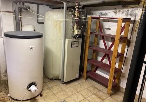 Warmwasserspeicher Keller