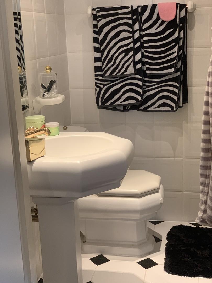 Dusche und WC 1. Stock 