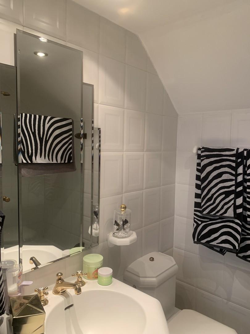 Dusche und WC 1. Stock 