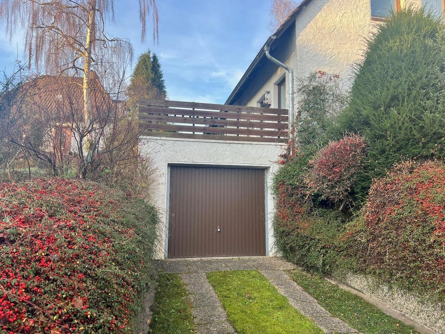 Garage Ansicht