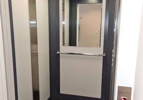 Aufzug in der Wohnung