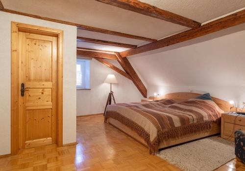 DG - Schlafzimmer 2 mit Bad