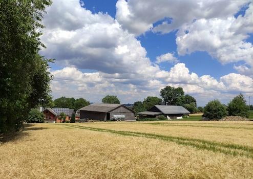 Nähe Hof: 1-2 Fam.Haus mit Scheune, Halle, Stall und Werkstatt – Konradsreuth , de – Vorschaubild 2