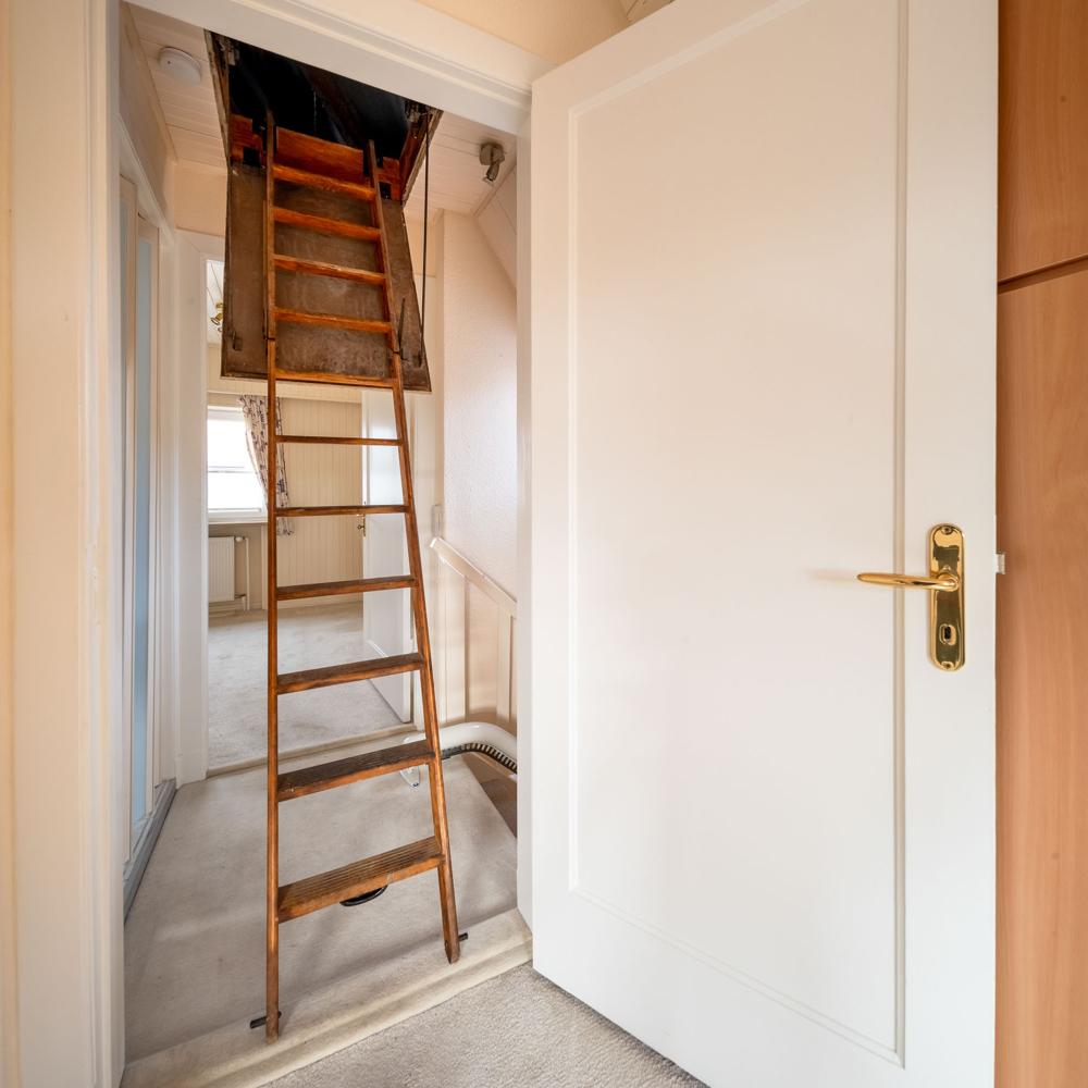 Klapptreppe Dachboden