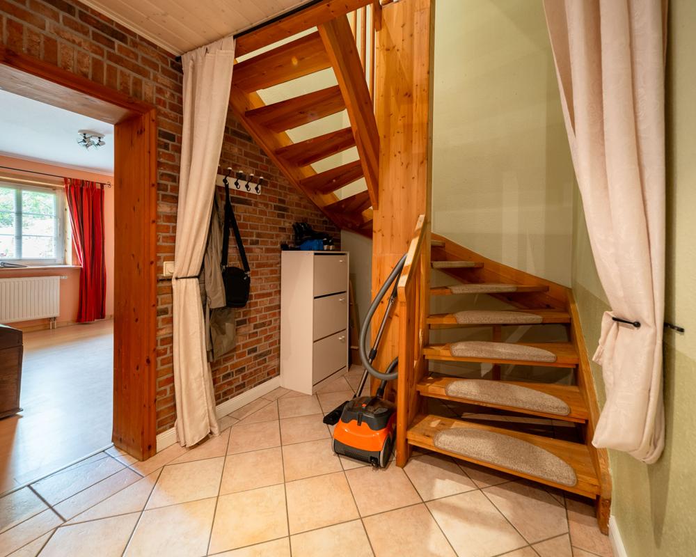 Treppenhaus Whg. 1